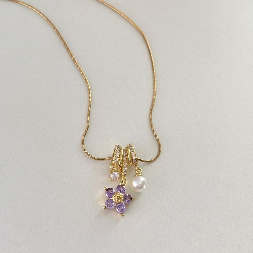 Lavie Floral Charm Necklace