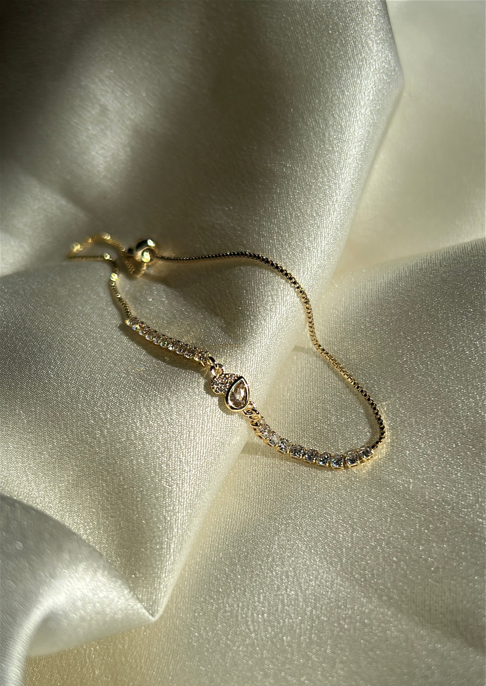 Heart Stone Bracelet